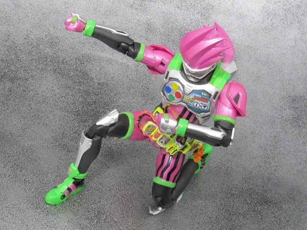 S.H.フィギュアーツ　仮面ライダーエグゼイド　アクションゲーマーレベル2　マイティアクションXビギニングセット　レビュー