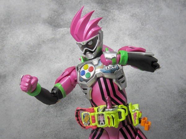 S.H.フィギュアーツ　仮面ライダーエグゼイド　アクションゲーマーレベル2　マイティアクションXビギニングセット　レビュ