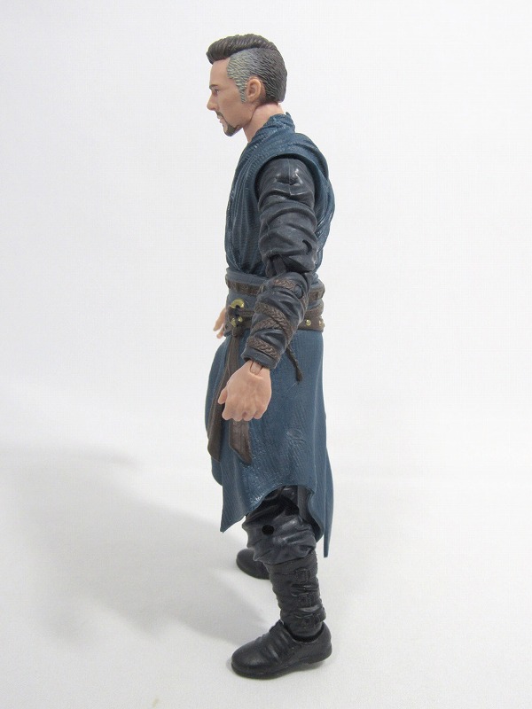 マーベルレジェンド　ドクターストレンジ　MARVEL LEGENDS　DOCTOR STRANGE　レビュー　全身