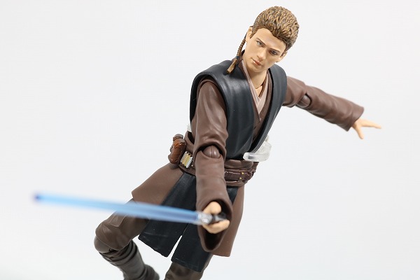 S.H.フィギュアーツ　アナキン・スカイウォーカー Attack of the clones　クローンの攻撃　早期購入版　レビュー