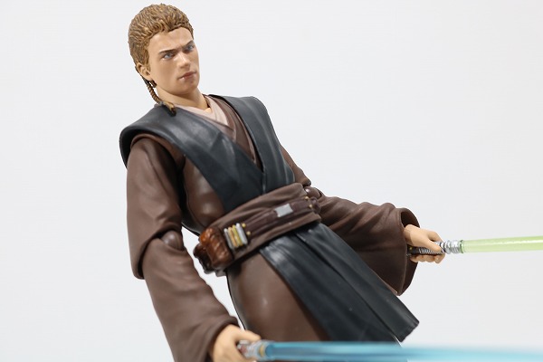 S.H.フィギュアーツ　アナキン・スカイウォーカー Attack of the clones　クローンの攻撃　早期購入版　レビュー 