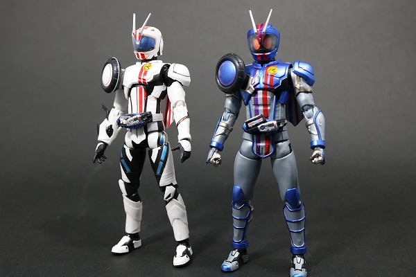 S.H.フィギュアーツ　仮面ライダーマッハチェイサー　レビュー