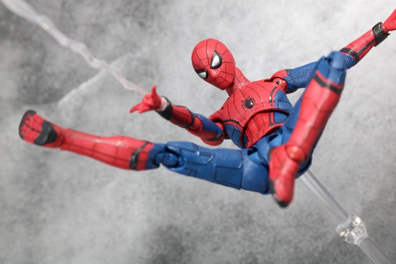 S.H.フィギュアーツ　スパイダーマン（ホームカミング）　レビュー