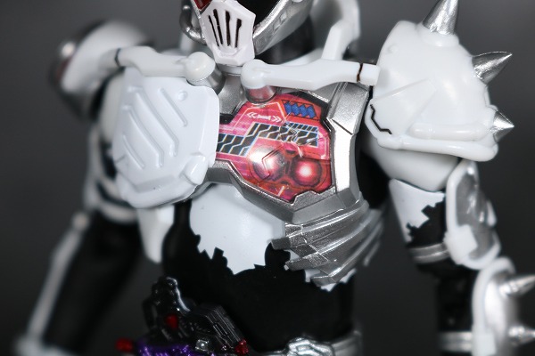 S.H.フィギュアーツ 仮面ライダーゲンム ゾンビゲーマー レベルX レビュー