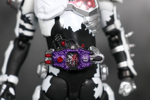 S.H.フィギュアーツ 仮面ライダーゲンム ゾンビゲーマー レベルX レビュー