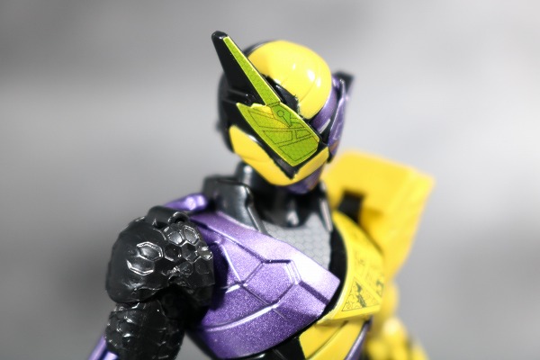 創動　仮面ライダービルド　BUILD2　ニンニンコミック　レビュー