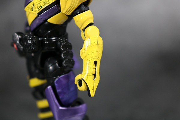 創動　仮面ライダービルド　BUILD2　ニンニンコミック　レビュー 