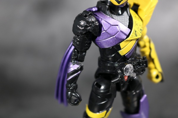 創動　仮面ライダービルド　BUILD2　ニンニンコミック　レビュー 