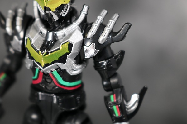 創動　仮面ライダービルド　BUILD2　ナイトローグ　レビュー 
