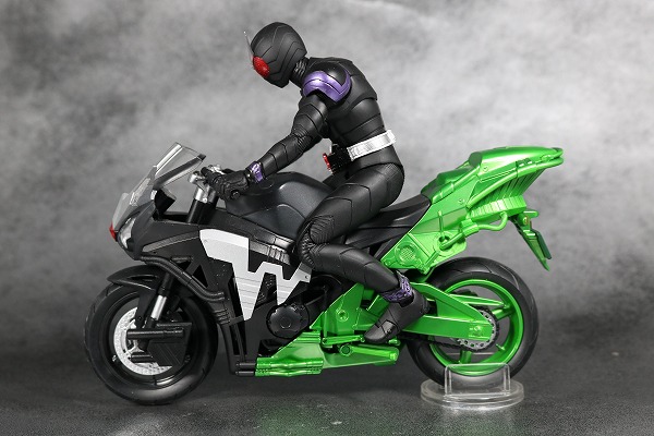 S.H.フィギュアーツ　仮面ライダージョーカー　真骨彫製法　レビュー　全身