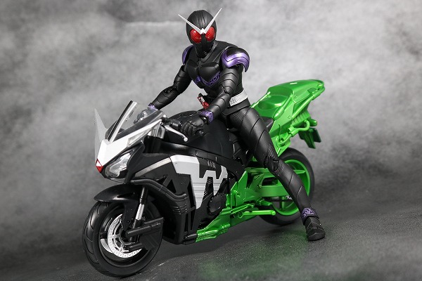 S.H.フィギュアーツ　仮面ライダージョーカー　真骨彫製法　レビュー　アクション 