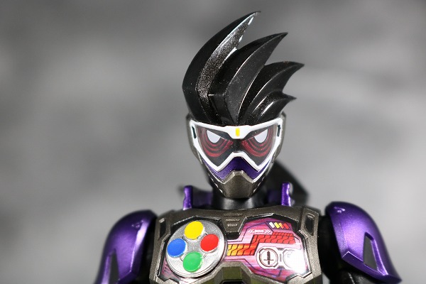 S.H.フィギュアーツ 仮面ライダーゲンム アクションゲーマー レベル2 スポーツゲーマ レビュー 全身