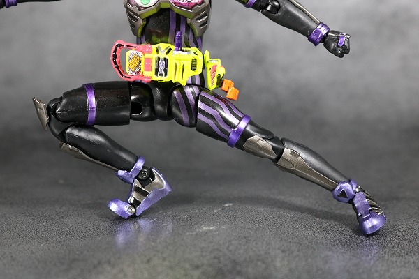 S.H.フィギュアーツ 仮面ライダーゲンム アクションゲーマー レベル2 スポーツゲーマ レビュー 可動