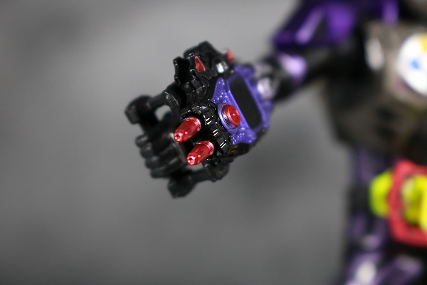 S.H.フィギュアーツ 仮面ライダーゲンム アクションゲーマー レベル2 スポーツゲーマ レビュー 付属品