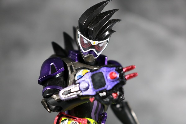 S.H.フィギュアーツ 仮面ライダーゲンム アクションゲーマー レベル2 スポーツゲーマ レビュー アクション