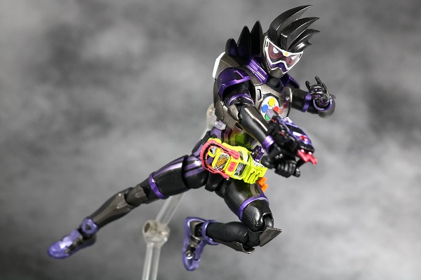 S.H.フィギュアーツ 仮面ライダーゲンム アクションゲーマー レベル2 スポーツゲーマ レビュー アクション