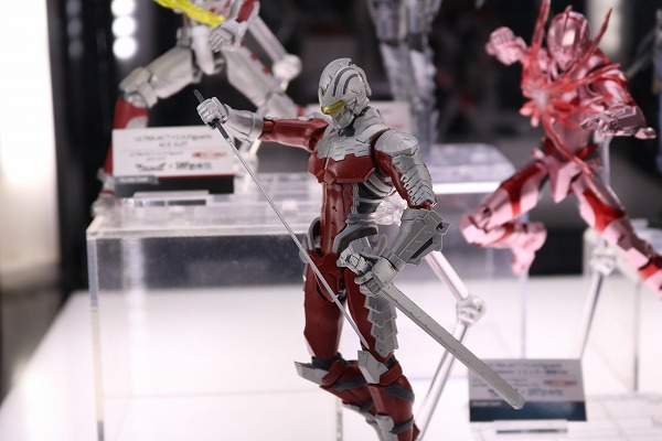 ULTRA-ACTxS.H.フィギュアーツ　ULTRAMAN ver7.2