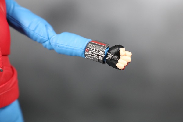 S.H.フィギュアーツ　スパイダーマン（ホームカミング） ホームメイドスーツVer.　レビュー　全身