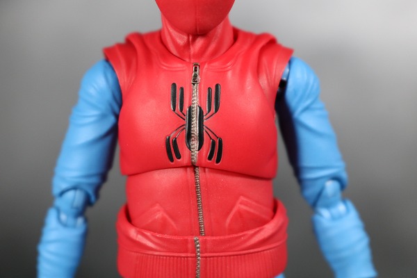 S.H.フィギュアーツ　スパイダーマン（ホームカミング） ホームメイドスーツVer.　レビュー　全身