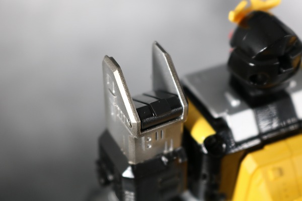 超合金魂　レオパルドン　マーベラー　変形　レビュー