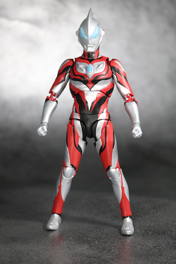 S.H.フィギュアーツ　ウルトラマンジード　プリミティブ　 レビュー　全身