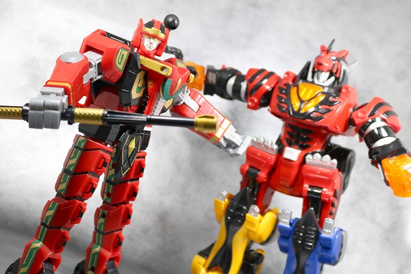 戦隊職人　大連王　気伝武人　龍星王　アクション　レビュー