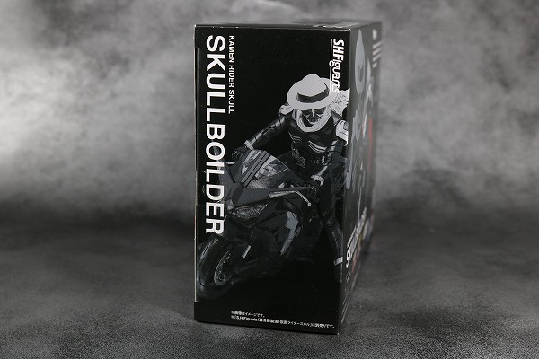 S.H.フィギュアーツ　スカルボイルダー　リニューアル　仮面ライダースカル　レビュー　 レビュー　箱　パッケージ