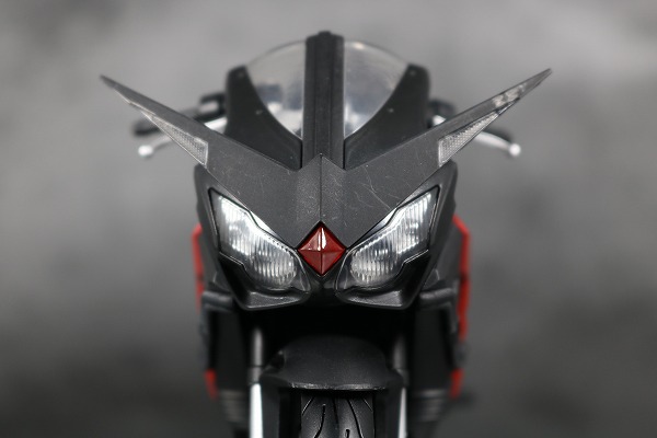 S.H.フィギュアーツ　スカルボイルダー　リニューアル　仮面ライダースカル　レビュー　全身