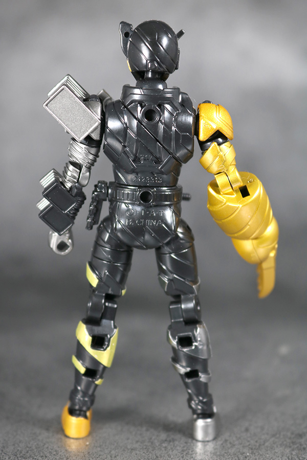 創動　仮面ライダービルド　クマテレビ　レビュー　全身