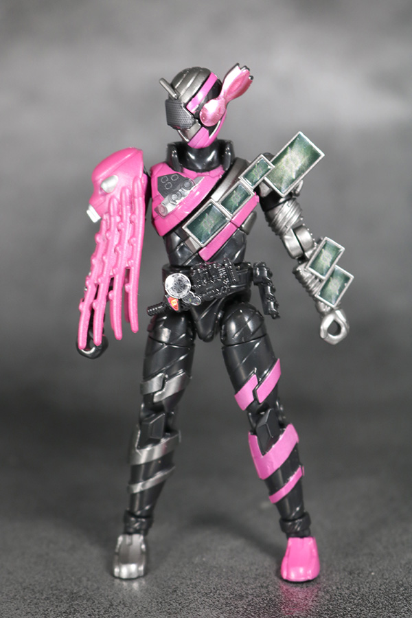 創動　仮面ライダービルド　クマテレビ　オクトパステレビ　レビュー　全身