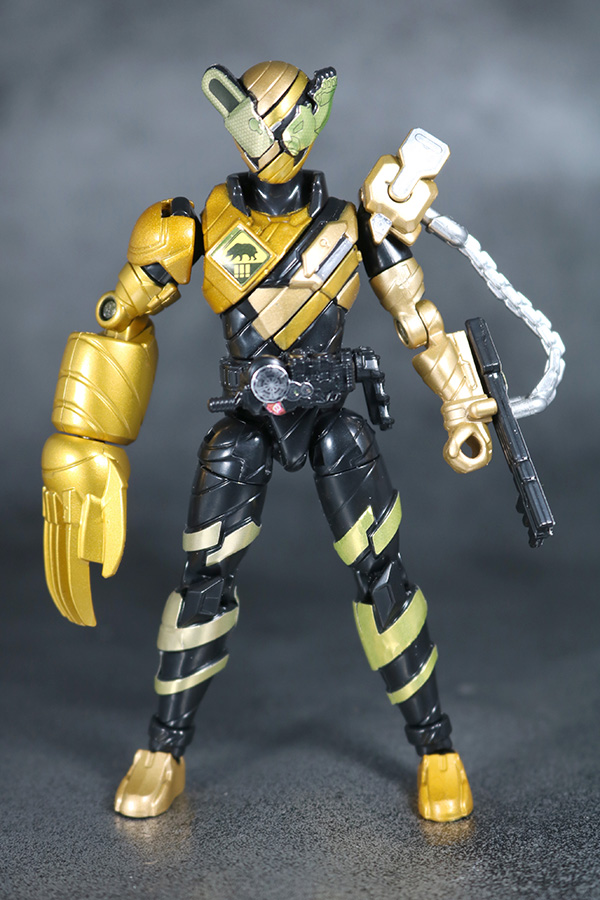 創動　仮面ライダービルド　クマテレビ　レビュー　クマロック　全身