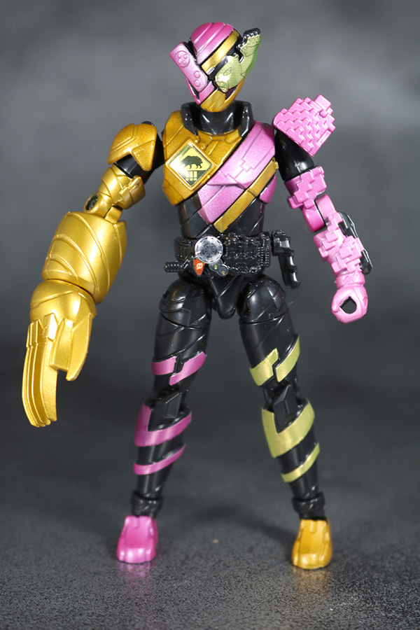 創動　仮面ライダービルド　クマテレビ　クマゲーム　レビュー　全身