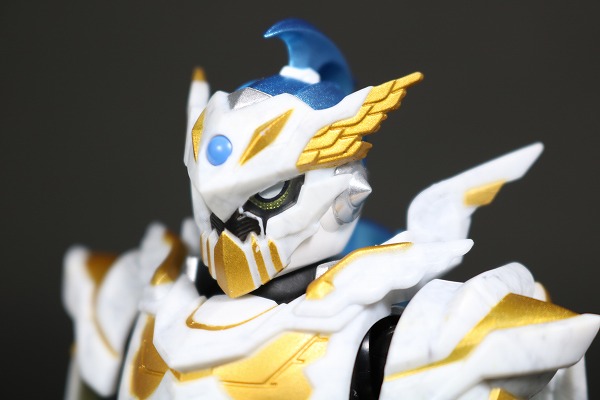 S.H.フィギュアーツ 仮面ライダーブレイブ レガシーゲーマー レベル100 レビュー 全身