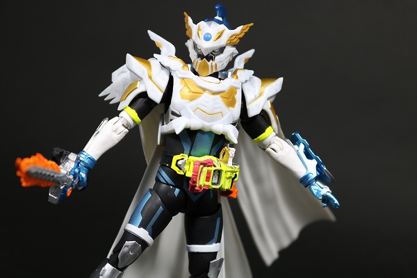 S.H.フィギュアーツ 仮面ライダーブレイブ レガシーゲーマー レベル100 レビュー アクション