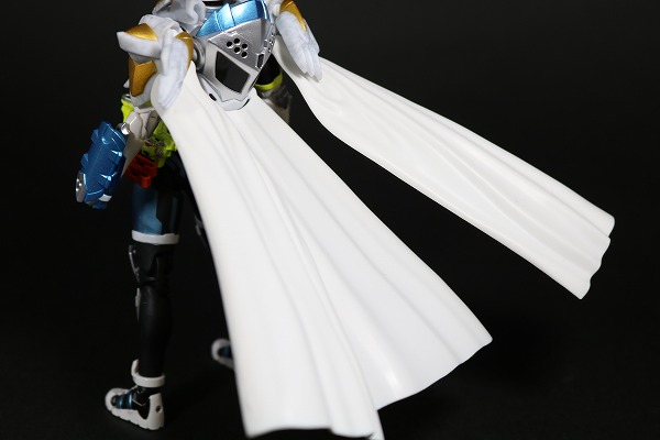 S.H.フィギュアーツ 仮面ライダーブレイブ レガシーゲーマー レベル100 レビュー 可動