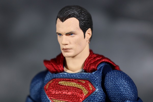 MAFEX　スーパーマン　ジャスティスリーグ　レビュー　全身