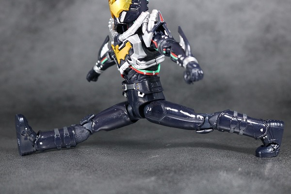 S.H.フィギュアーツ　ナイトローグ　レビュー　可動 