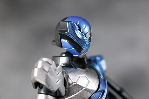 創動　仮面ライダービルド　BUILD7　仮面ライダービルド　スマホウルフフォーム　レビュー