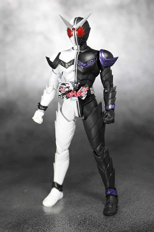 S.H.フィギュアーツ　仮面ライダーW　ファングジョーカー　真骨彫製法　レビュー　全身