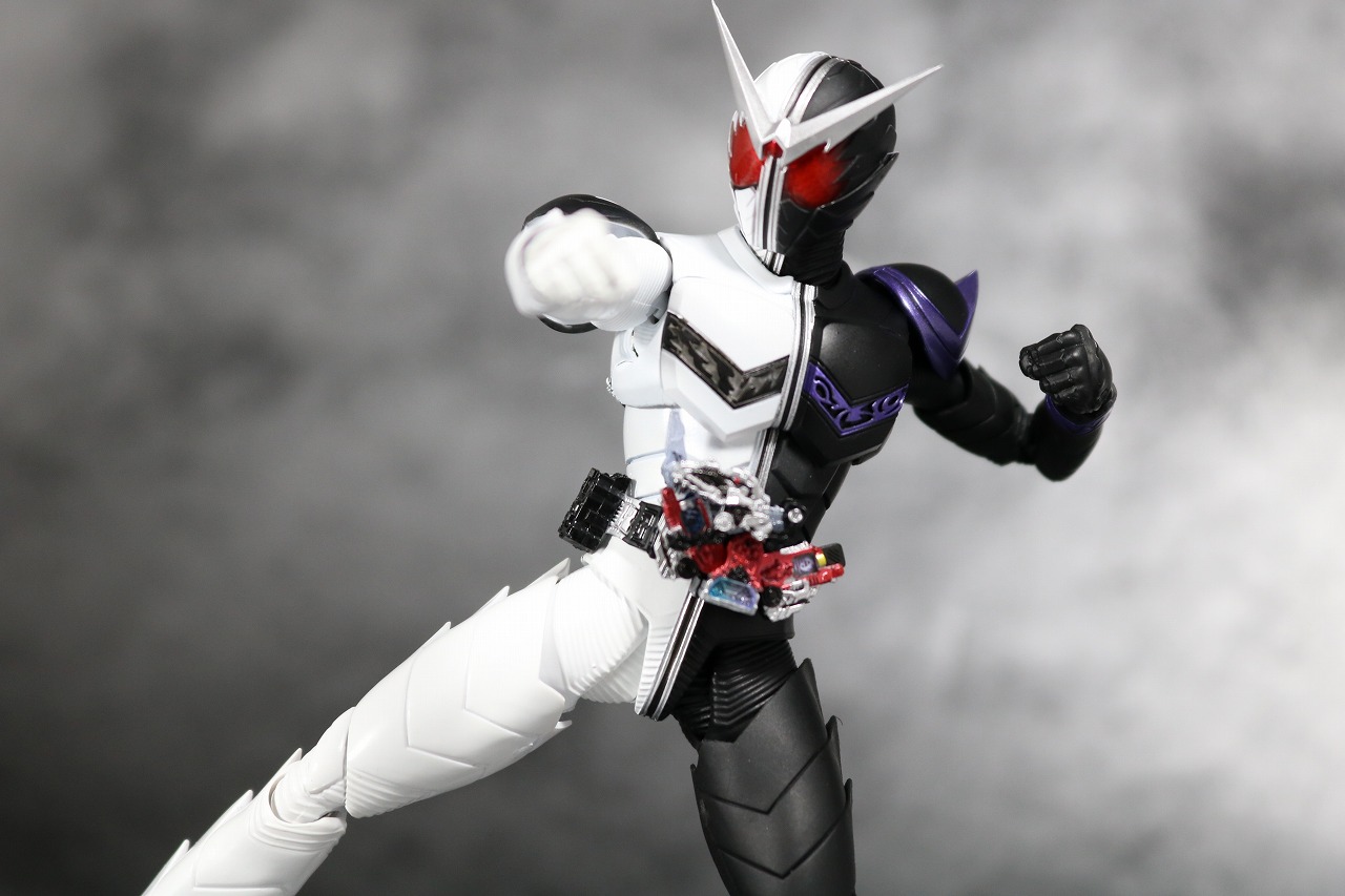 S.H.フィギュアーツ　仮面ライダーW　ファングジョーカー　真骨彫製法　レビュー　アクション