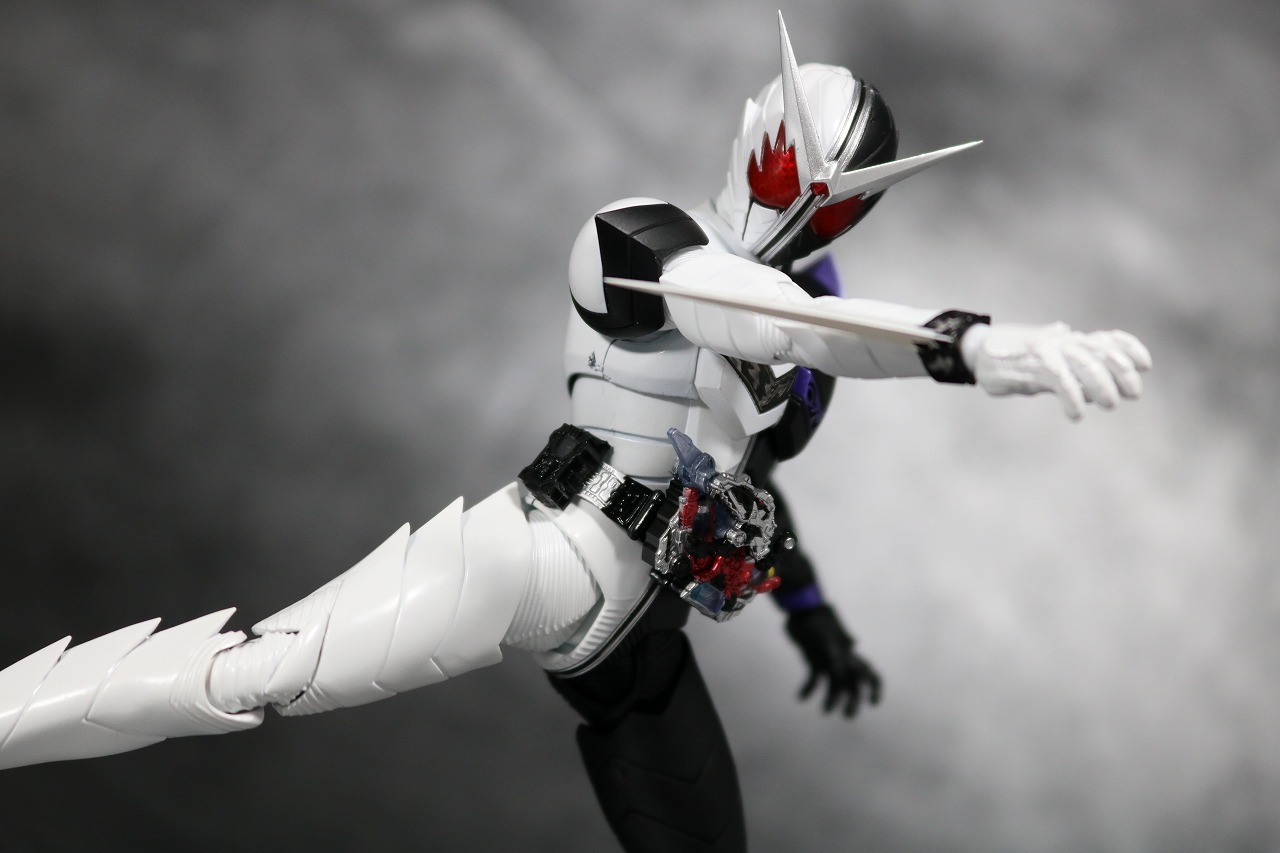 S.H.フィギュアーツ　仮面ライダーW　ファングジョーカー　真骨彫製法　レビュー　アクション