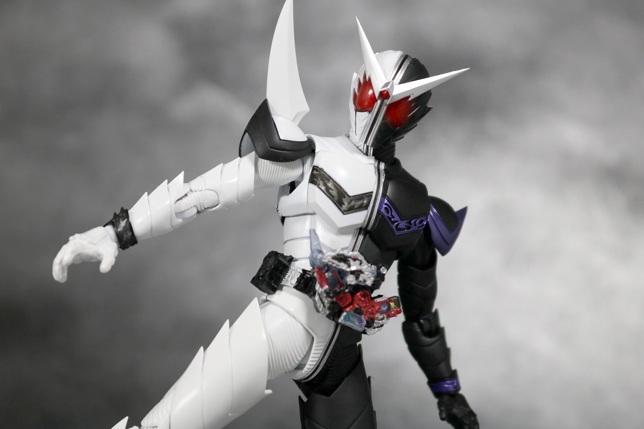 S.H.フィギュアーツ　仮面ライダーW　ファングジョーカー　真骨彫製法　レビュー　アクション