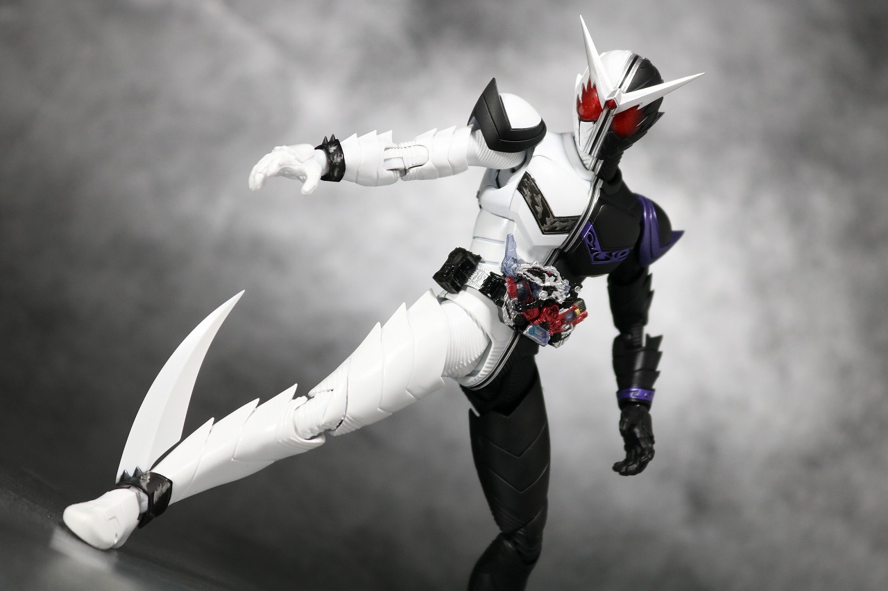 S.H.フィギュアーツ　仮面ライダーW　ファングジョーカー　真骨彫製法　レビュー　アクション