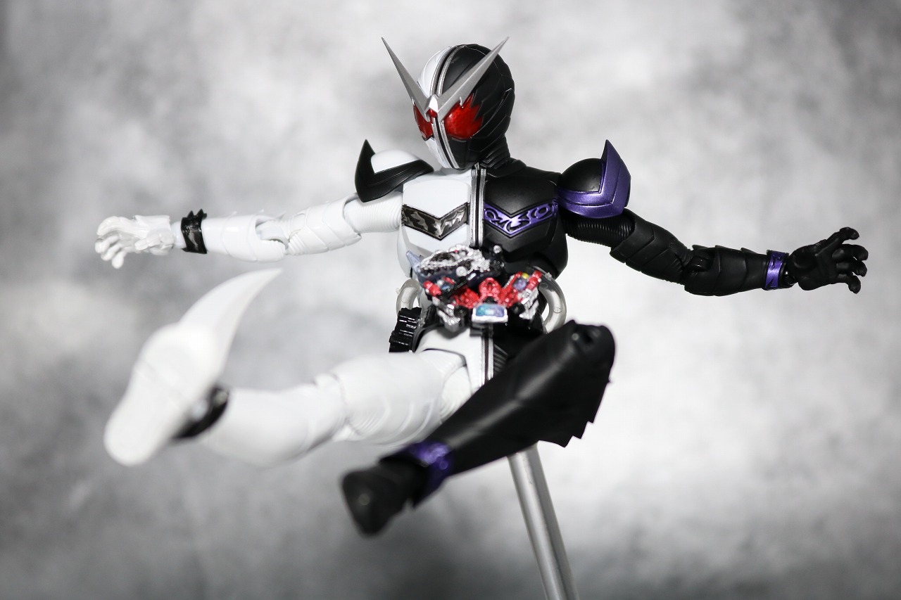S.H.フィギュアーツ　仮面ライダーW　ファングジョーカー　真骨彫製法　レビュー　アクション