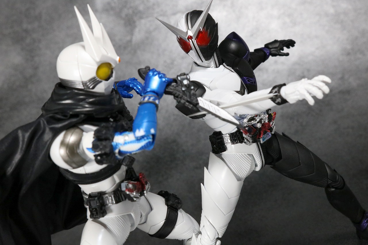 S.H.フィギュアーツ　仮面ライダーW　ファングジョーカー　真骨彫製法　レビュー　アクション