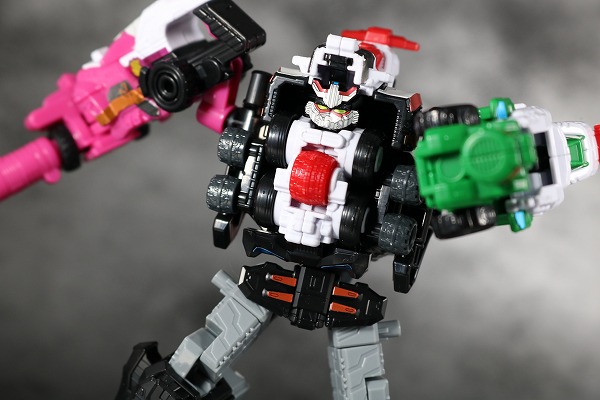 ミニプラ　パトカイザー　VSビークル合体シリーズ02　アクション　レビュー