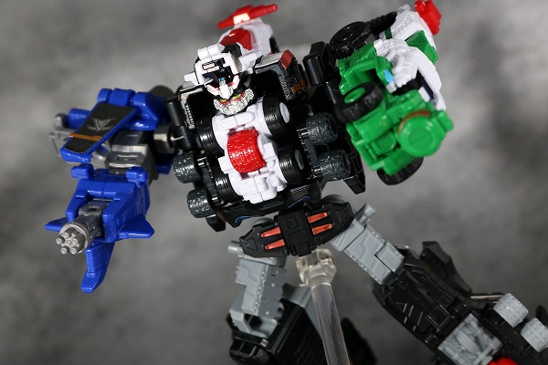 ミニプラ　パトカイザー　VSビークル合体シリーズ02　アクション　レビュー