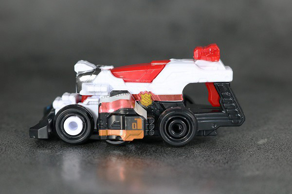 ミニプラ　パトカイザー　VSビークル合体シリーズ02　 レビュー