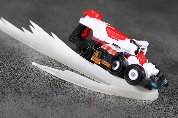 ミニプラ　パトカイザー　VSビークル合体シリーズ02　トリガーマシン1号　アクション　レビュー