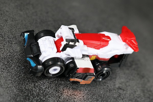 ミニプラ　パトカイザー　VSビークル合体シリーズ02　トリガーマシン1号　アクション　レビュー